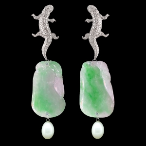 INTERCHANGEABLE GECKO EARRINGS WITH GREEN JADE PENDANTS AND PEARLS