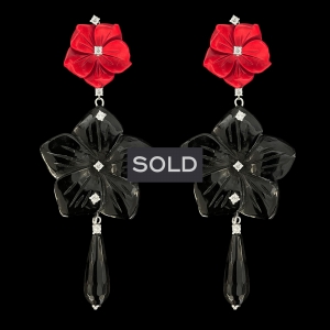 INTERCHANGEABLE CORAL PASTE FLOWER EARRINGS WITH BLACK AGATE FLOWER PENDANTS AND ONYX DROPS