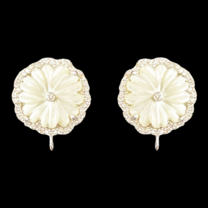 INTERCHANGEABLE WHITE FLOWERS EARRINGS